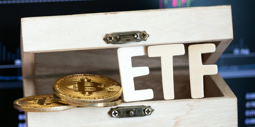 Bitcoin ETFs Have Shed More Than $2.4 Billion So Far This Week