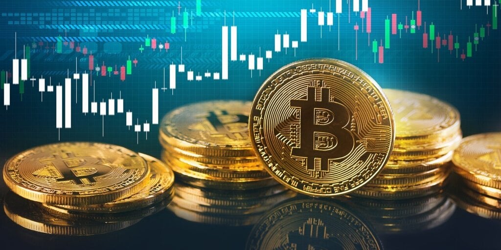 Bitcoin Rallies 8% From Overnight Low as Crypto Market Plunge Cools