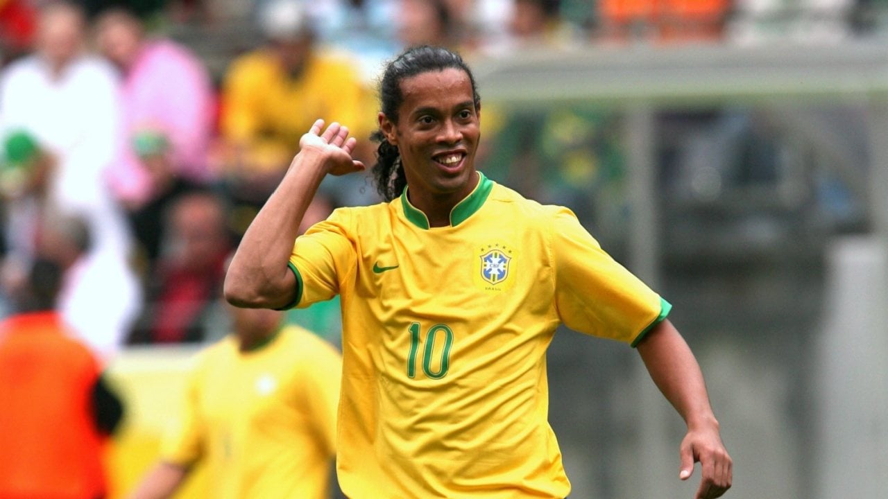 Brazilian Soccer Legend Ronaldinho Launches STAR10 Token