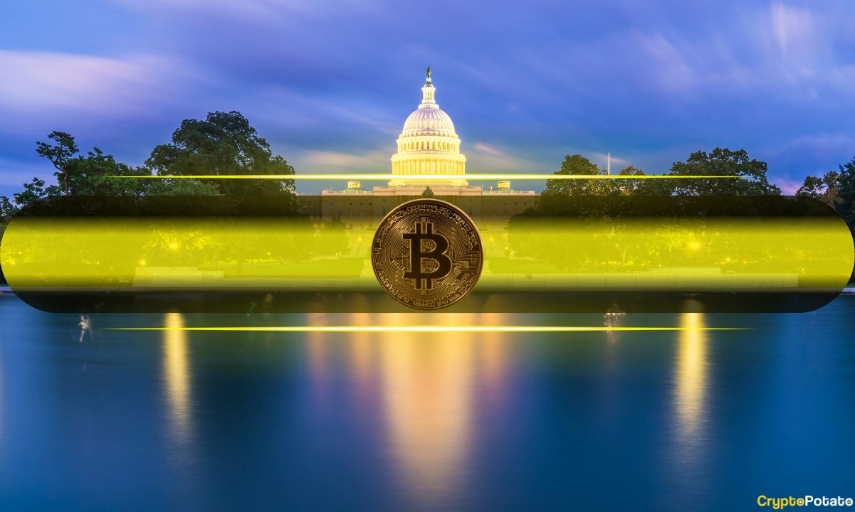 Crypto Community Reacts to Trump's Strategic Bitcoin Reserve