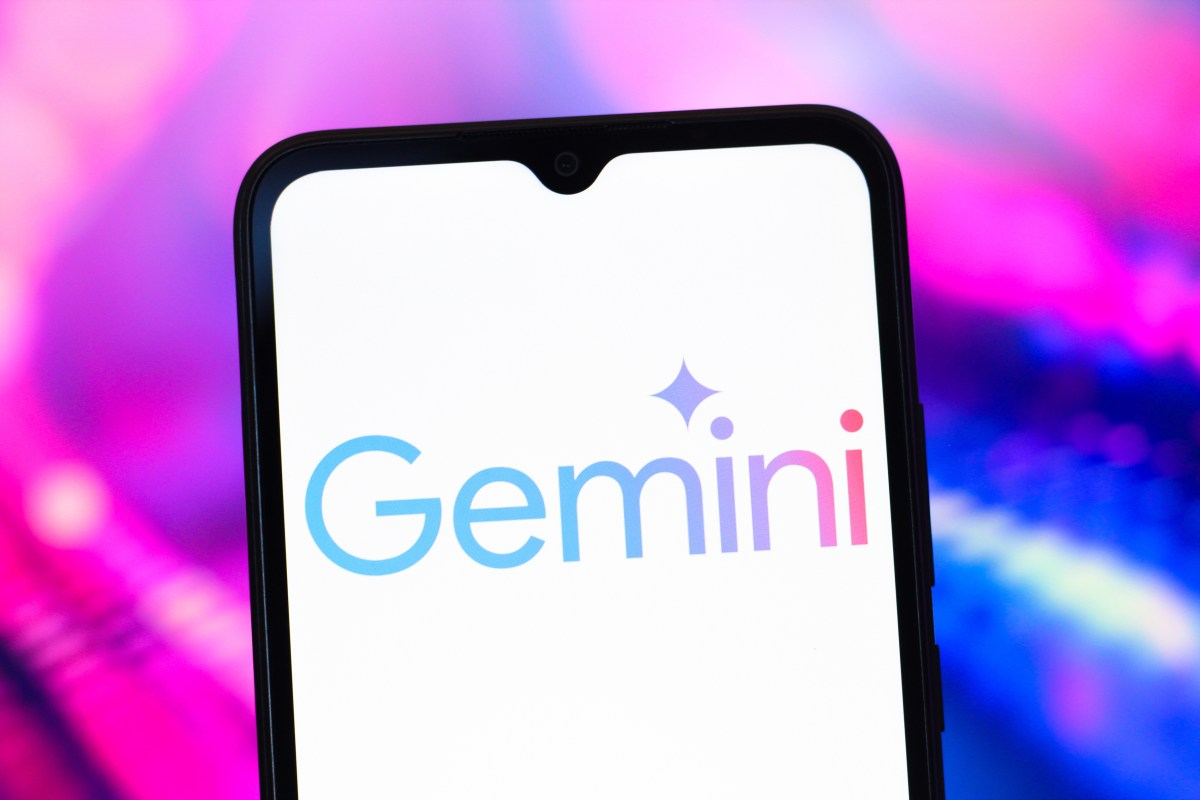 You can now talk to Google Gemini from your iPhone's lock screen