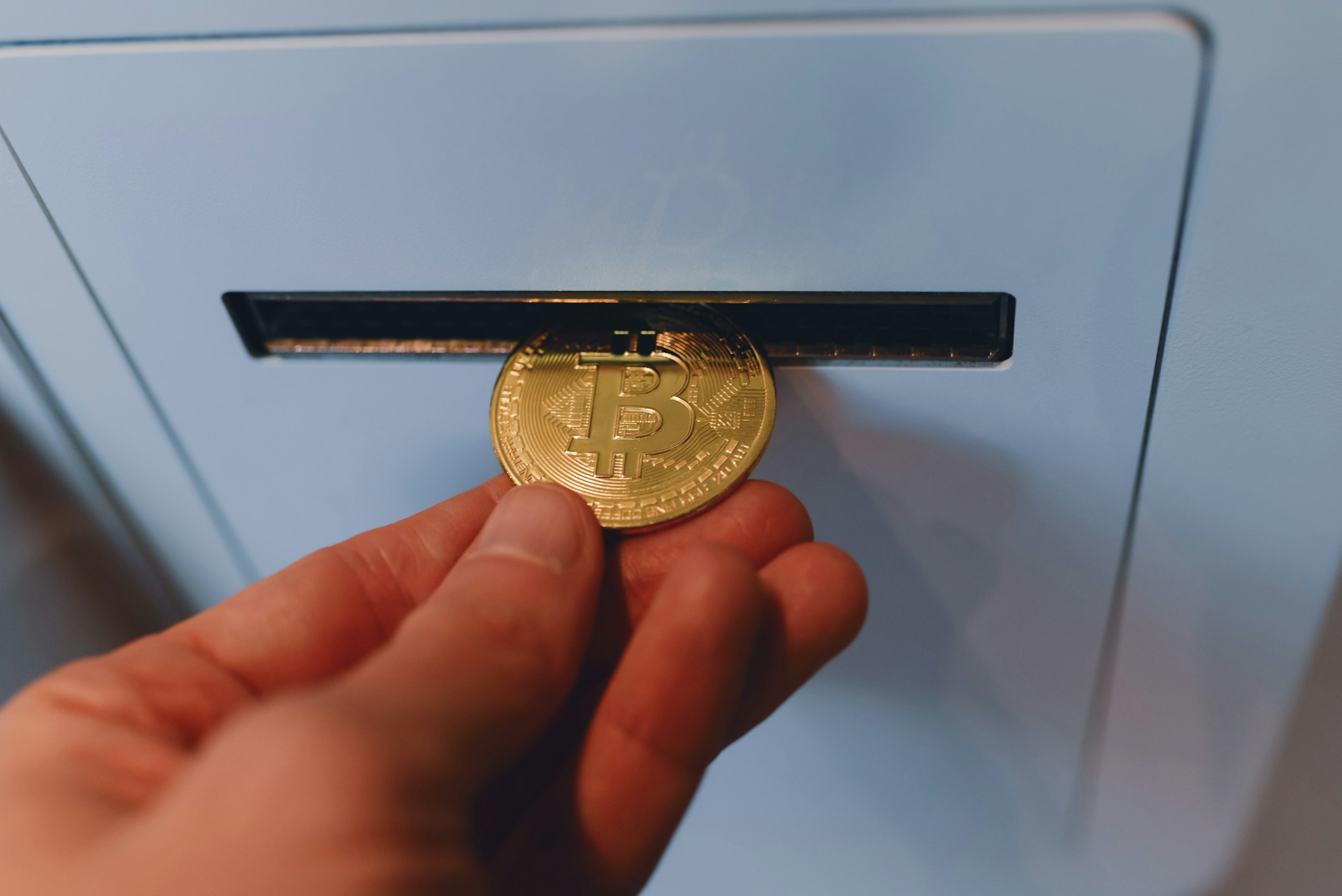 Bitcoin Holds Steady With Neutral Funding Rates, Leaving Room To Rally - Details