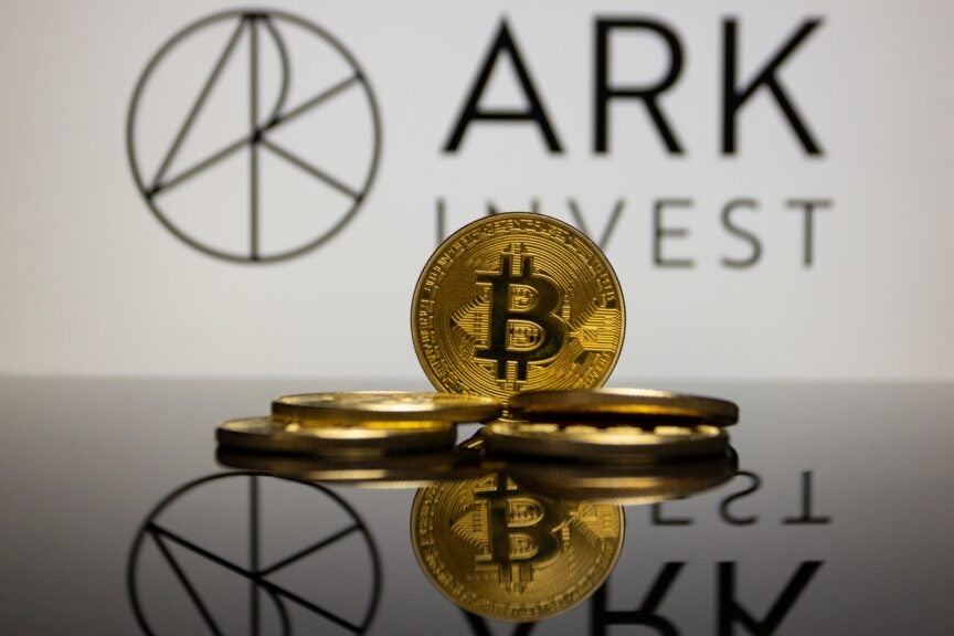 Cathie Wood Stands Firm on Bold $700,000 Bitcoin Prediction for Investors, Says ‘Bull Case in the $1.5 Million Range'
