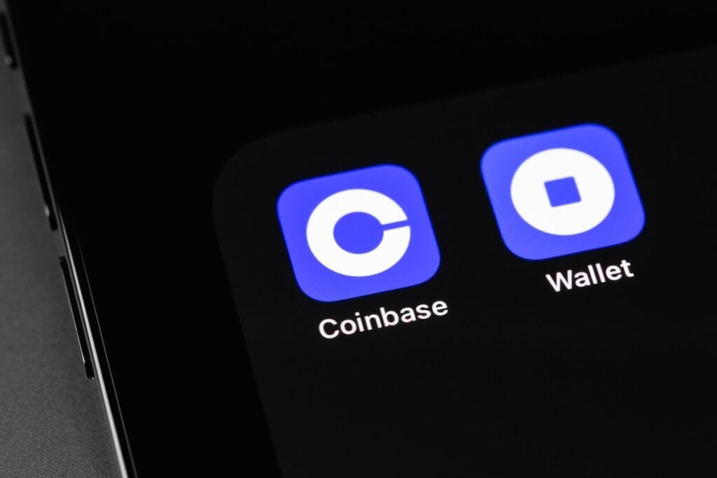 Coinbase Says DOJ Probing Latest Attack On Its Platform, Clarifies Its Not The 'Subject' Of The Investigation - Coinbase Global (NASDAQ:COIN)