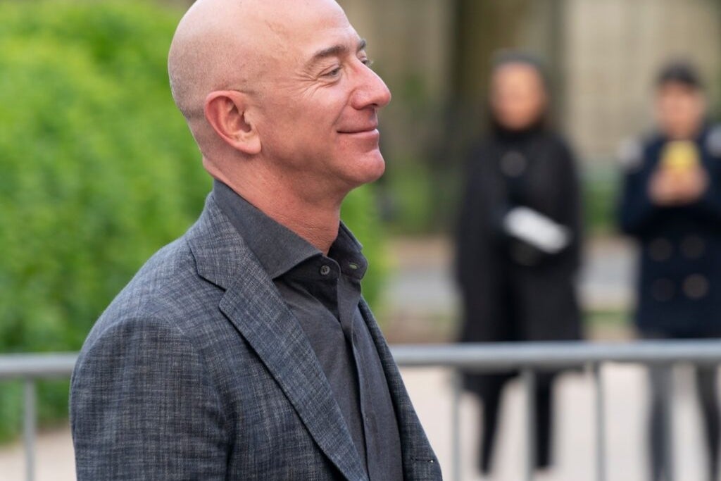 Jeff Bezos Once Admired How Sony Set Out To Change Japan's Image After World War II — And If You'd Put $1,000 Into The Company's Stock 40 Years Ago, Here's How Much You'd Have Today - Sony Gr (NYSE:SONY)