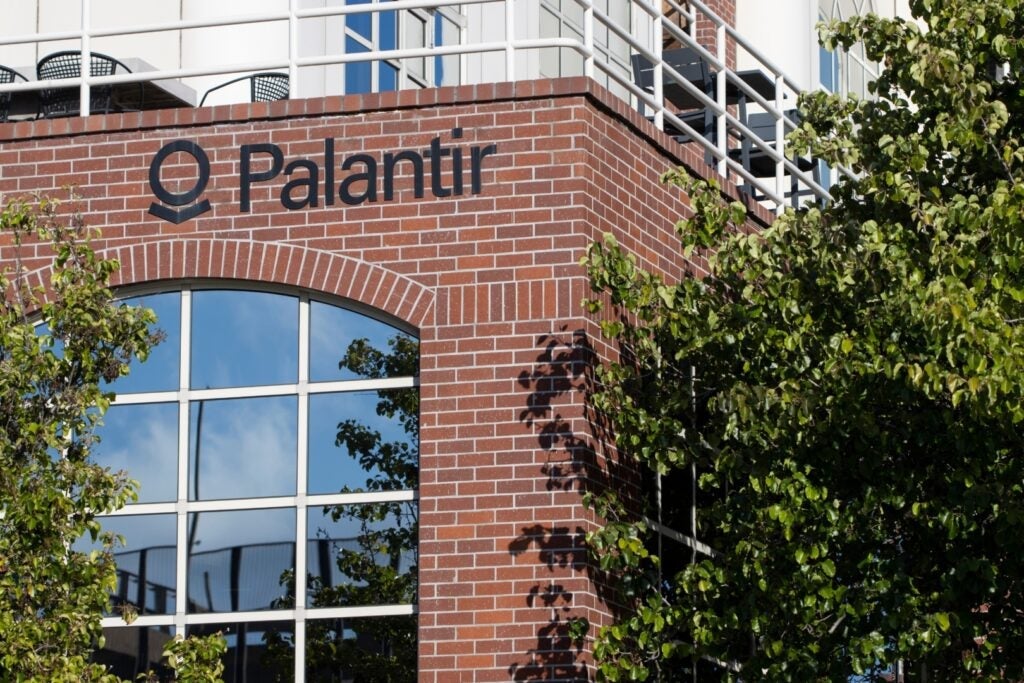 Palantir Is A 'Retail-Driven Story,' Says Top Analyst As PLTR Stock Falls 9% In After-Hours: 'Not A Single Institutional Investor...Talks About This' - Snowflake (NYSE:SNOW), Palantir Technologies (NASDAQ:PLTR)