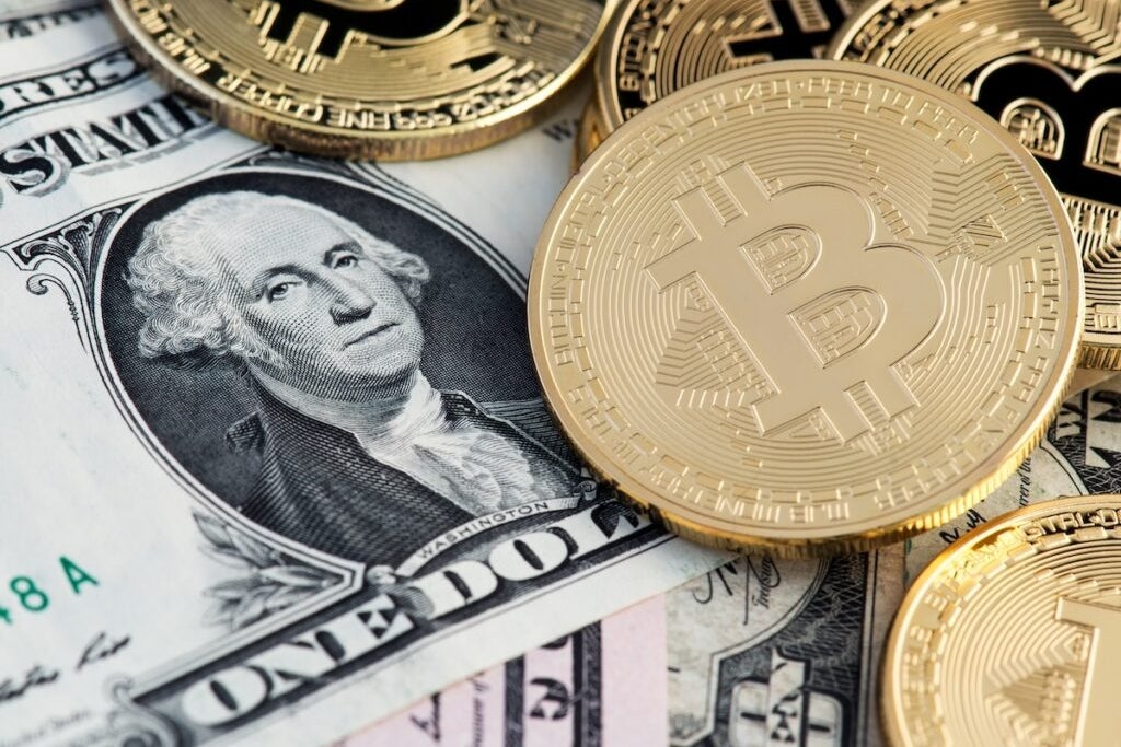 Trump Crypto Advisor Rakes In $300 Million For Bitcoin Investment Company That Hopes To Bring MSTR Model To The World - Strategy (NASDAQ:MSTR)