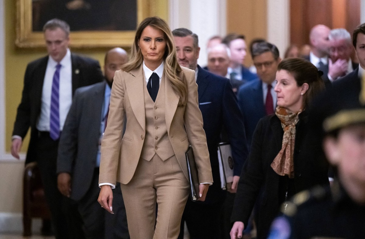 Trump to sign bill criminalizing revenge porn and explicit deepfakes