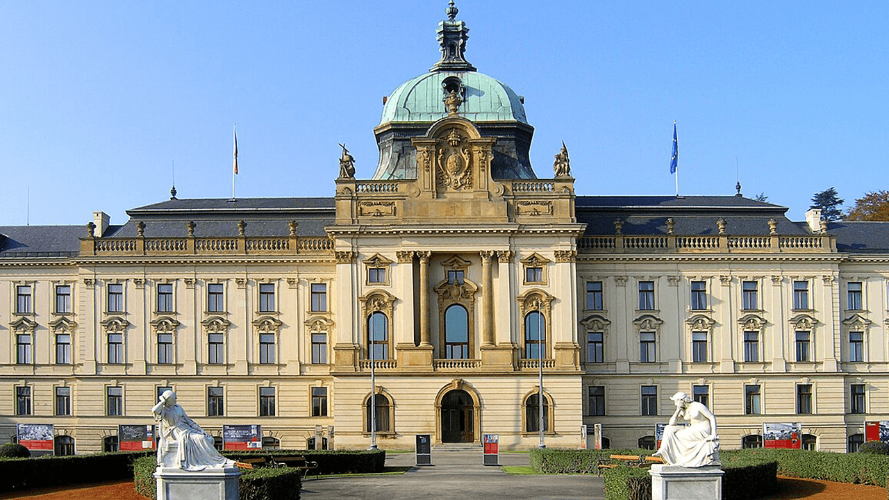 $46M Bitcoin Donation Pushes Czech Government to the Brink